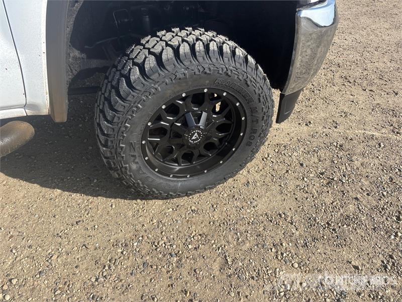 GMC Sierra 2500HD Ostalo