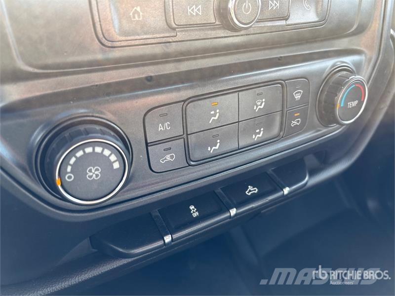 GMC Sierra 2500HD Andre varebiler