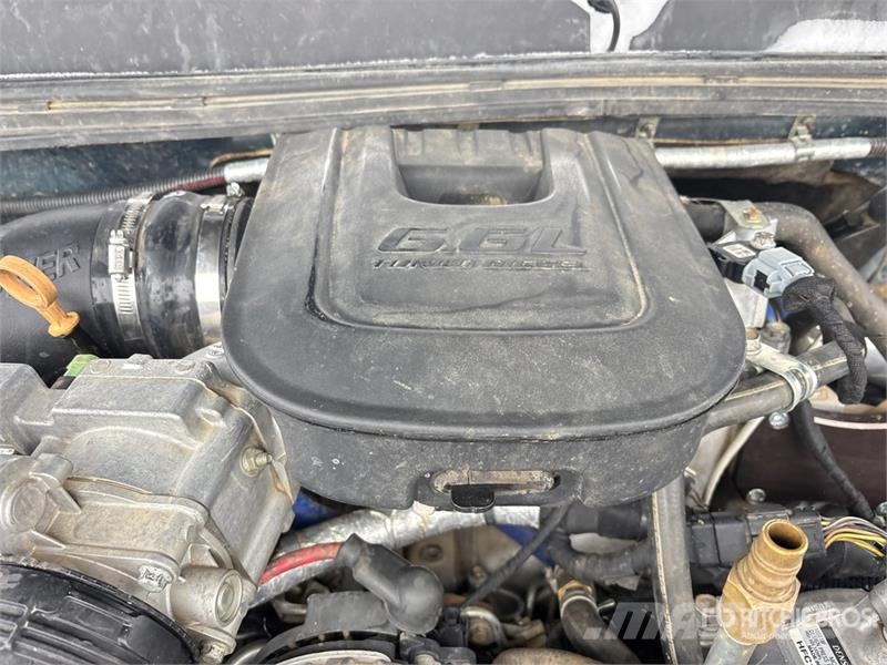 GMC Sierra 2500HD Egyéb