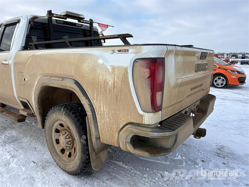 GMC Sierra 2500HD Muu
