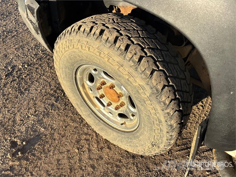 GMC Sierra 2500HD Outros