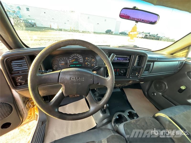 GMC Sierra 2500HD Outros
