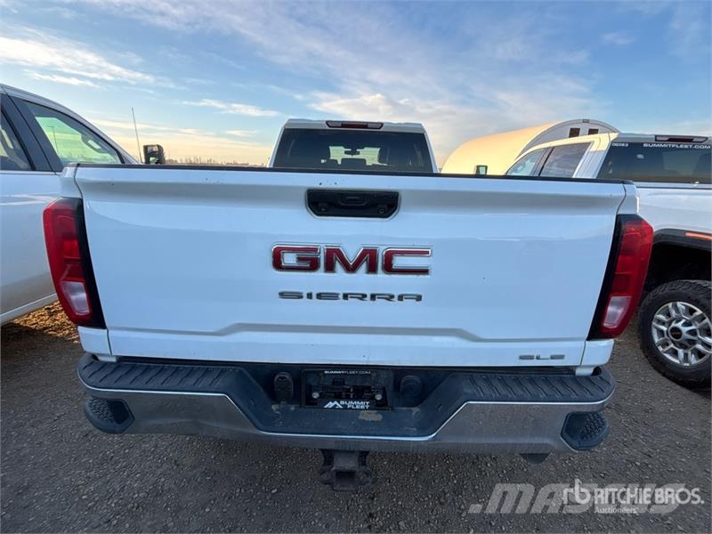 GMC Sierra 2500HD Otros