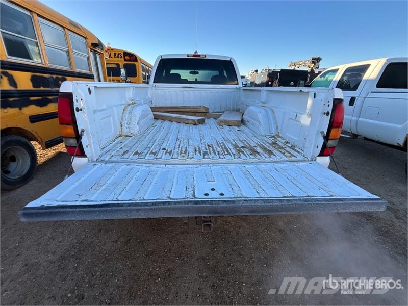 GMC Sierra 2500HD Ostalo