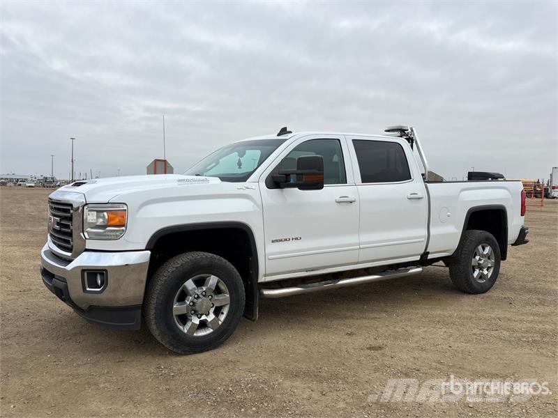 GMC Sierra 2500HD Andere Transporter