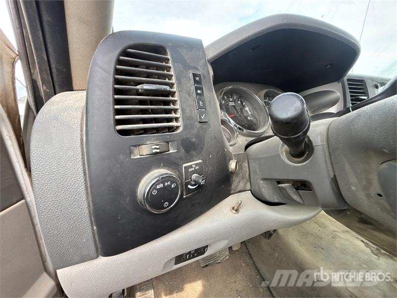 GMC Sierra 2500HD Další