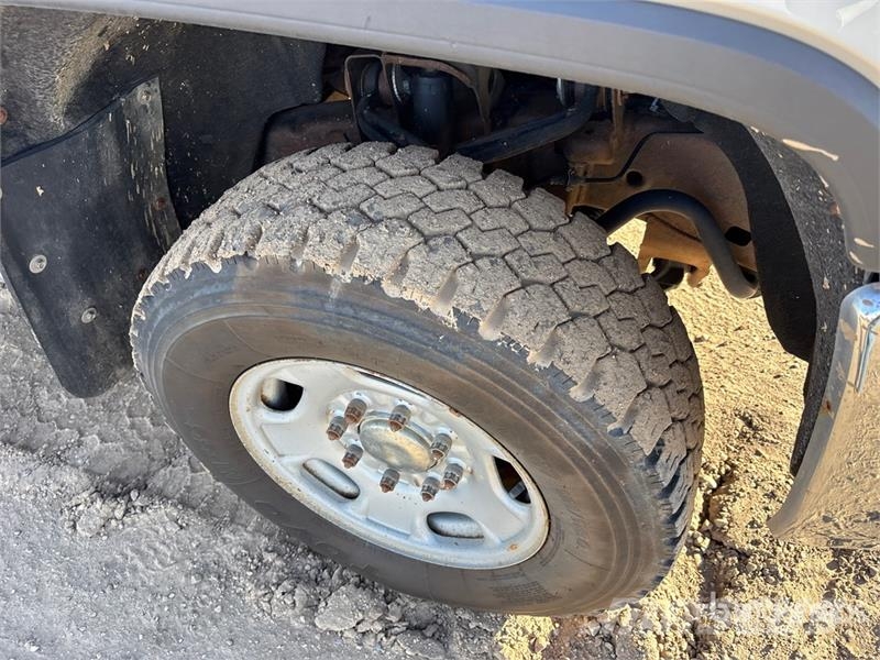 GMC Sierra 2500HD Egyéb