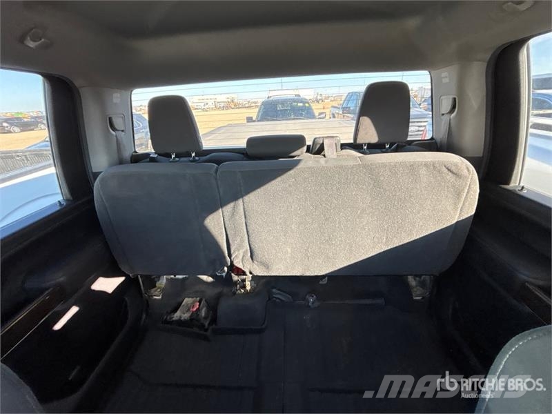 GMC Sierra 2500HD Прочие фургоны