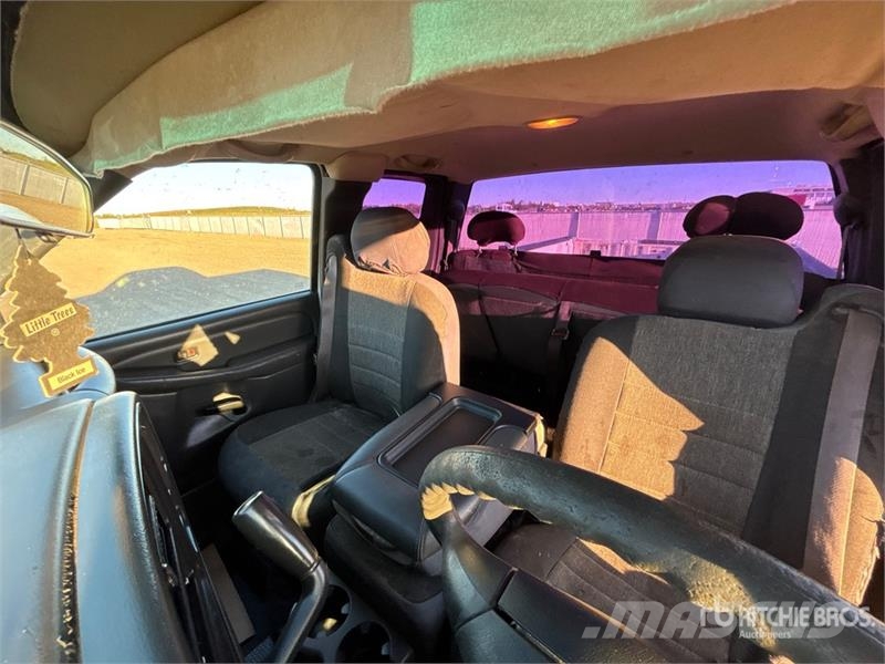 GMC Sierra 2500HD Outros
