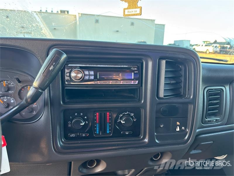 GMC Sierra 2500HD Outros