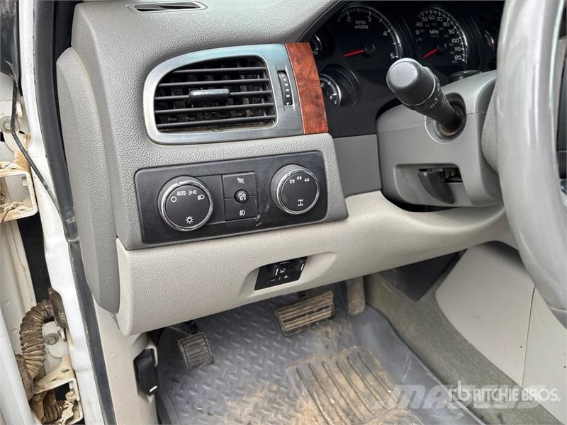 GMC Sierra 2500HD Andere Transporter