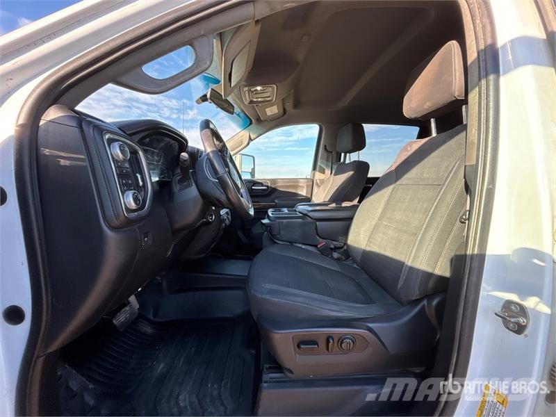 GMC Sierra 2500HD Otros