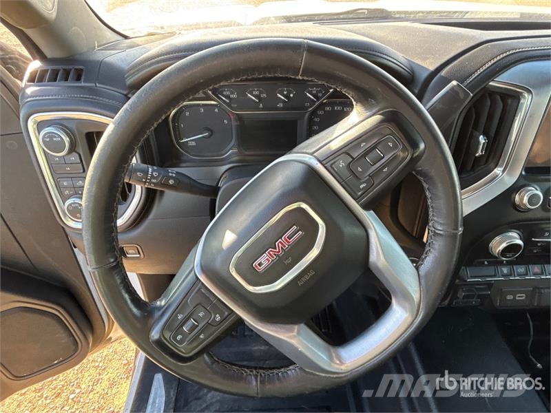 GMC Sierra 2500HD Otros