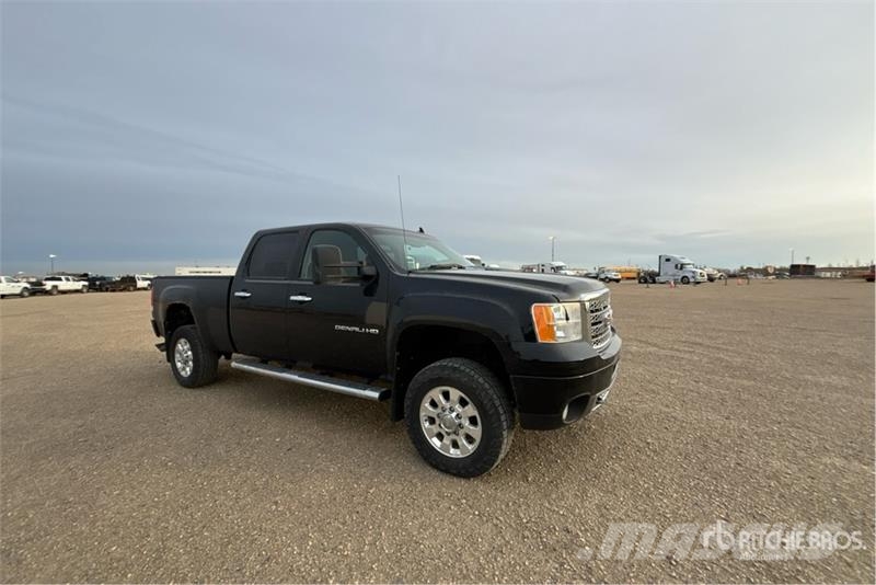 GMC Sierra 2500HD Muu