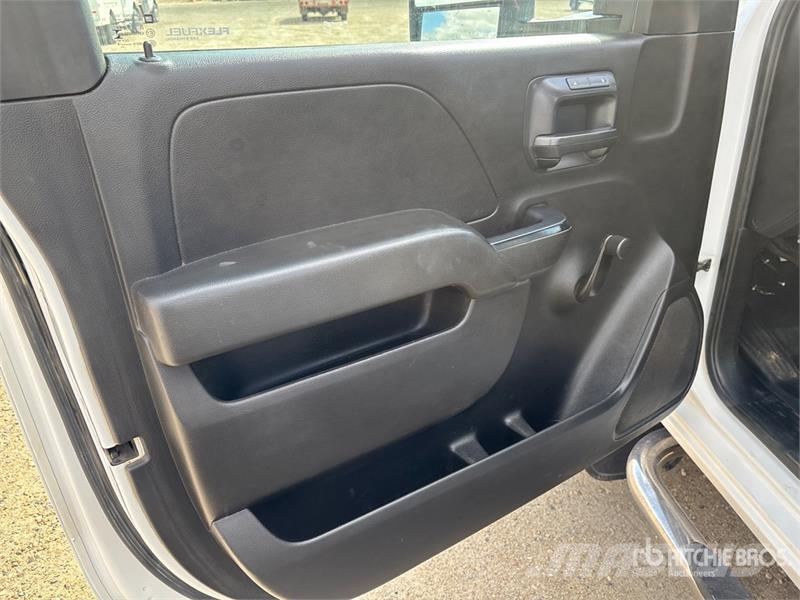 GMC Sierra 2500HD Andre varebiler