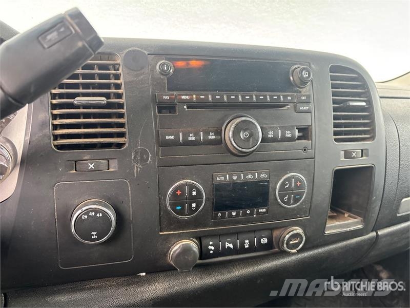 GMC Sierra 2500HD Egyéb
