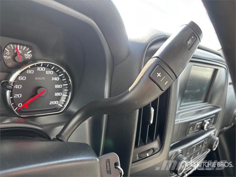 GMC Sierra 2500HD Andre varebiler