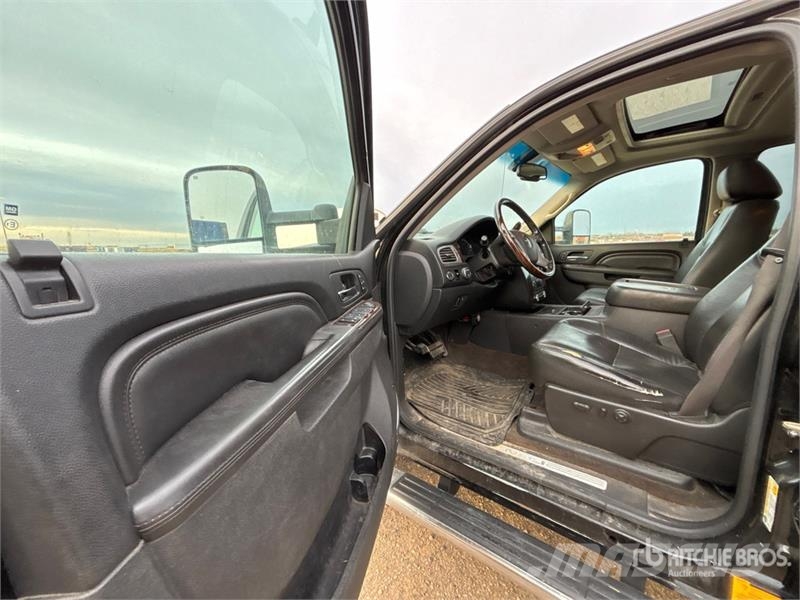 GMC Sierra 2500HD Muu