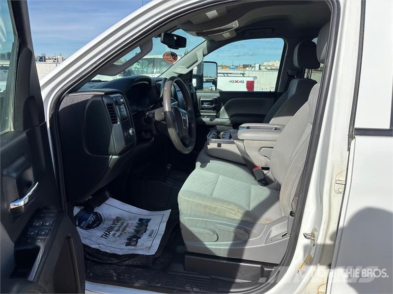 GMC Sierra 2500HD Furgoni altro
