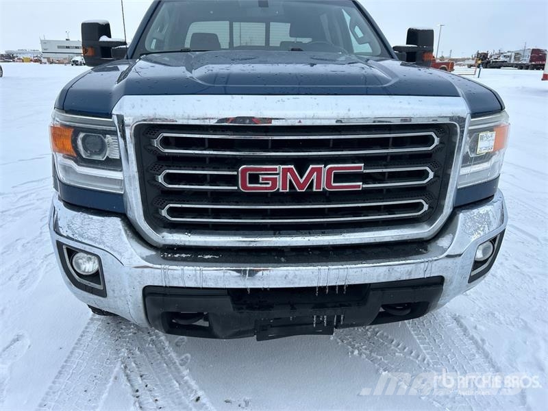 GMC Sierra 2500HD Drugi