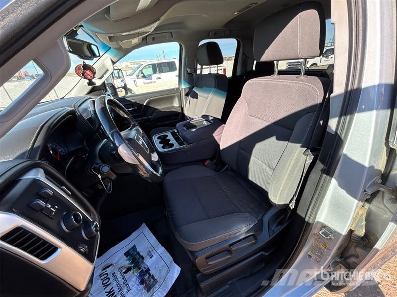 GMC Sierra 2500HD Egyéb