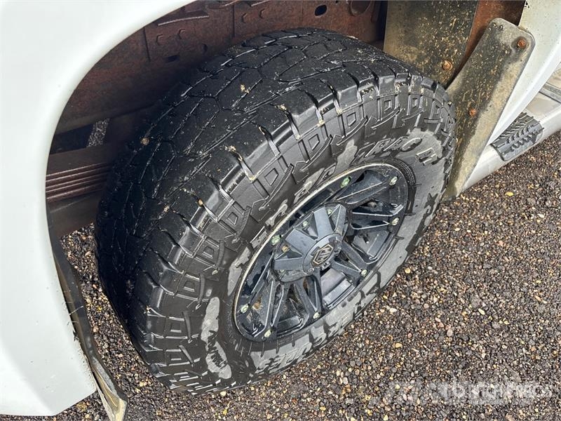 GMC Sierra 2500HD Andere Transporter