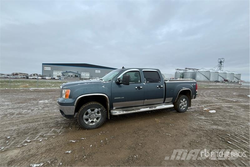 GMC Sierra 2500HD Egyéb