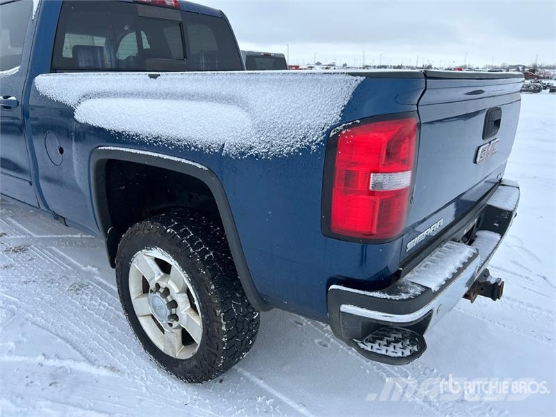 GMC Sierra 2500HD Drugi