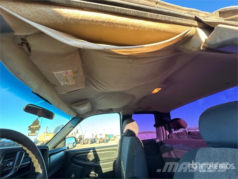 GMC Sierra 2500HD Outros