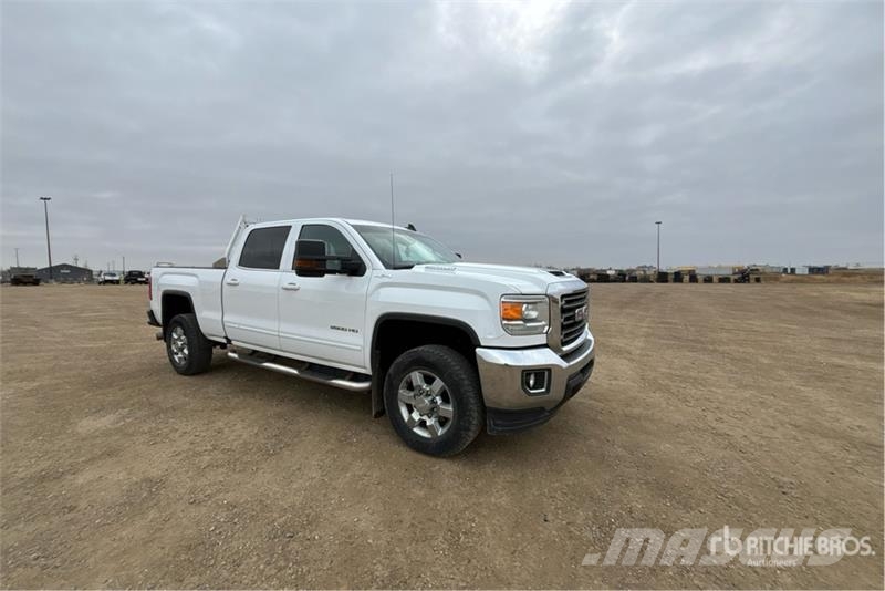 GMC Sierra 2500HD Andere Transporter