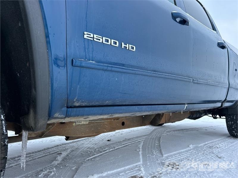 GMC Sierra 2500HD Drugi