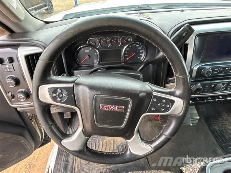 GMC Sierra 2500HD Andere Transporter