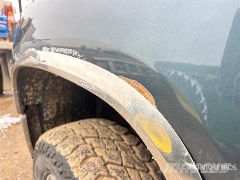 GMC Sierra 2500HD Egyéb