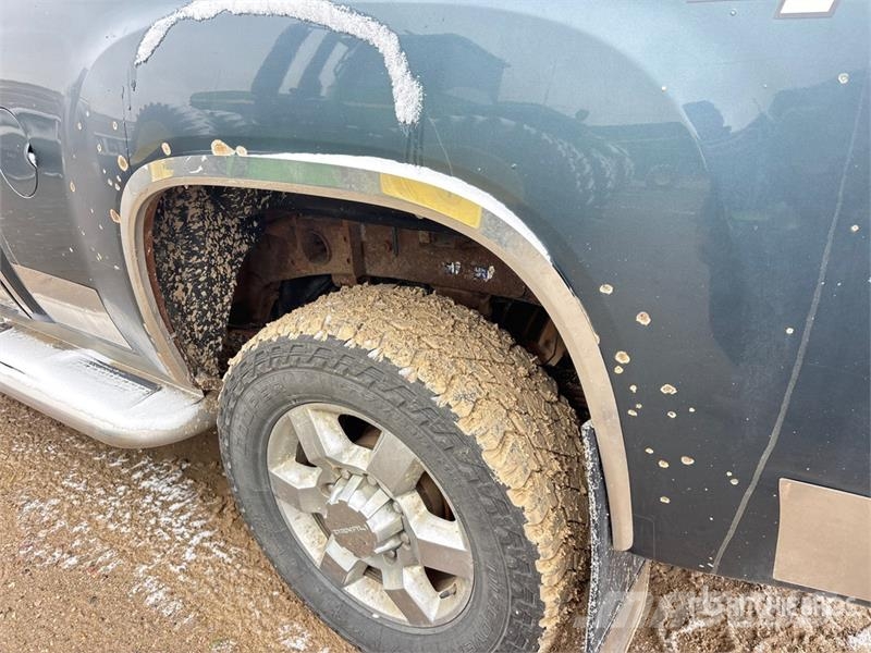 GMC Sierra 2500HD Egyéb