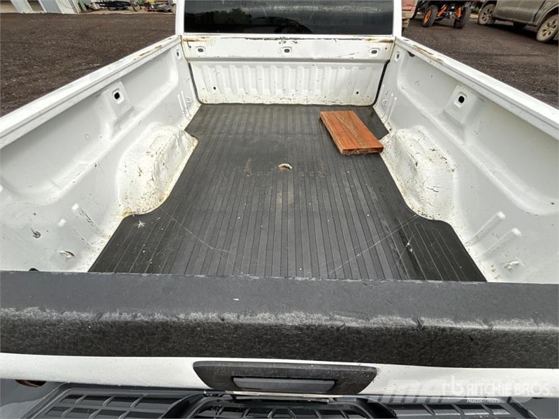 GMC Sierra 2500HD Andere Transporter