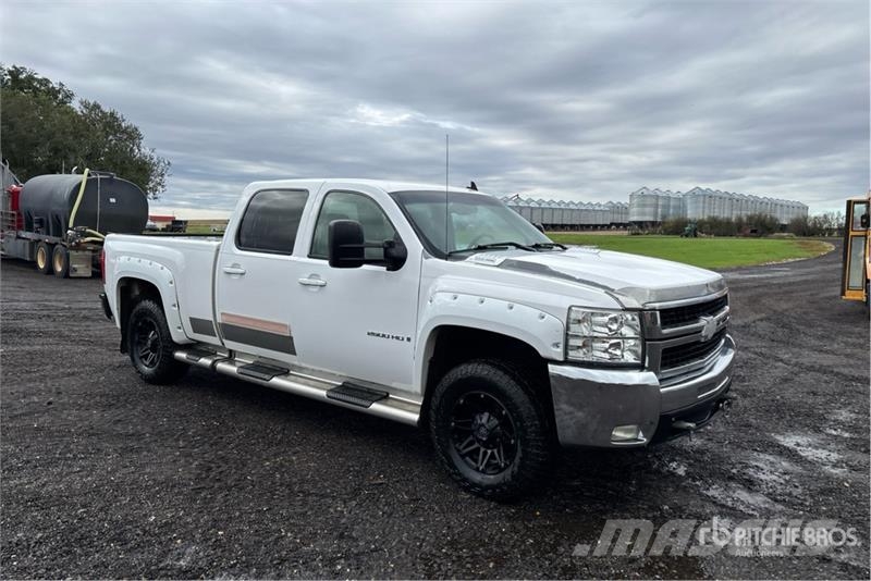 GMC Sierra 2500HD Andere Transporter