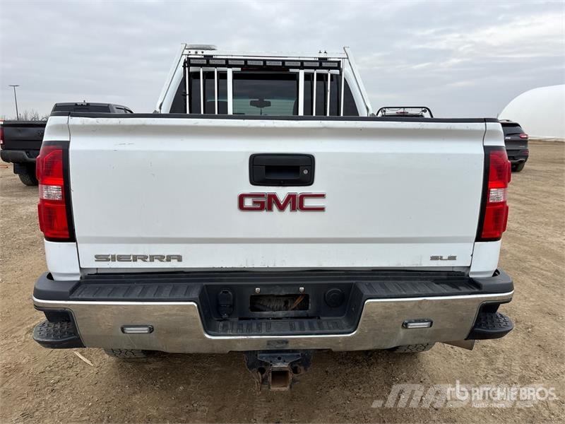 GMC Sierra 2500HD Andere Transporter