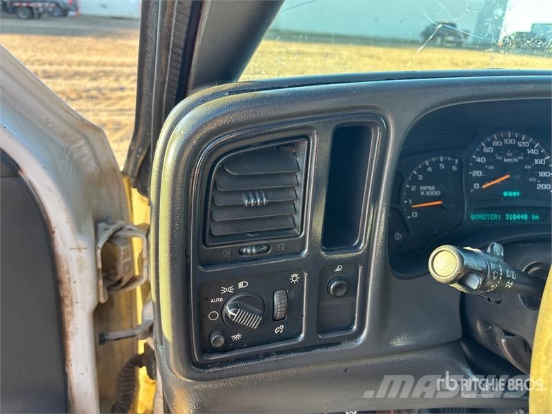 GMC Sierra 2500HD Outros