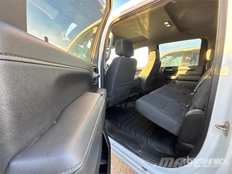 GMC Sierra 2500HD Otros