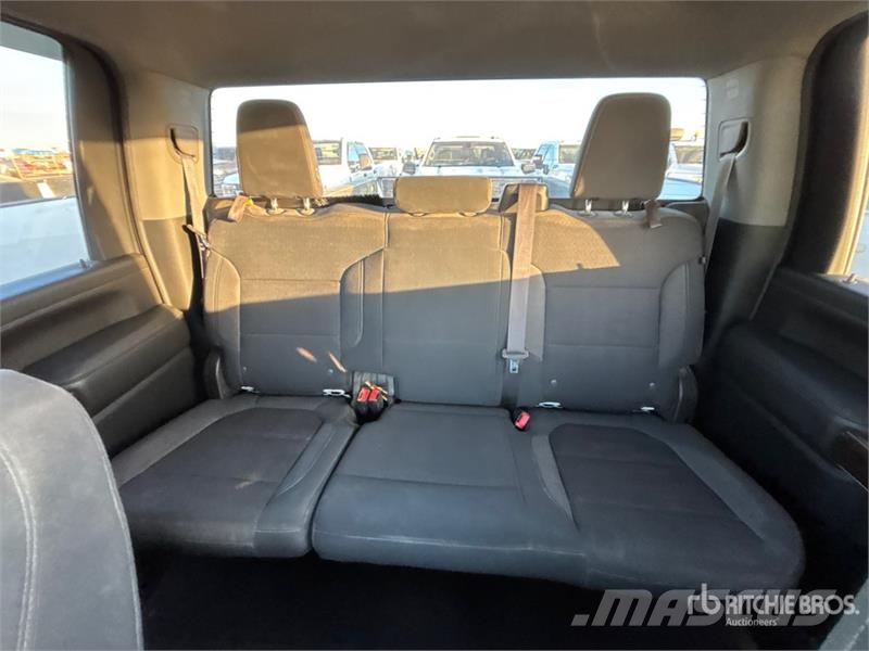 GMC Sierra 2500HD Otros