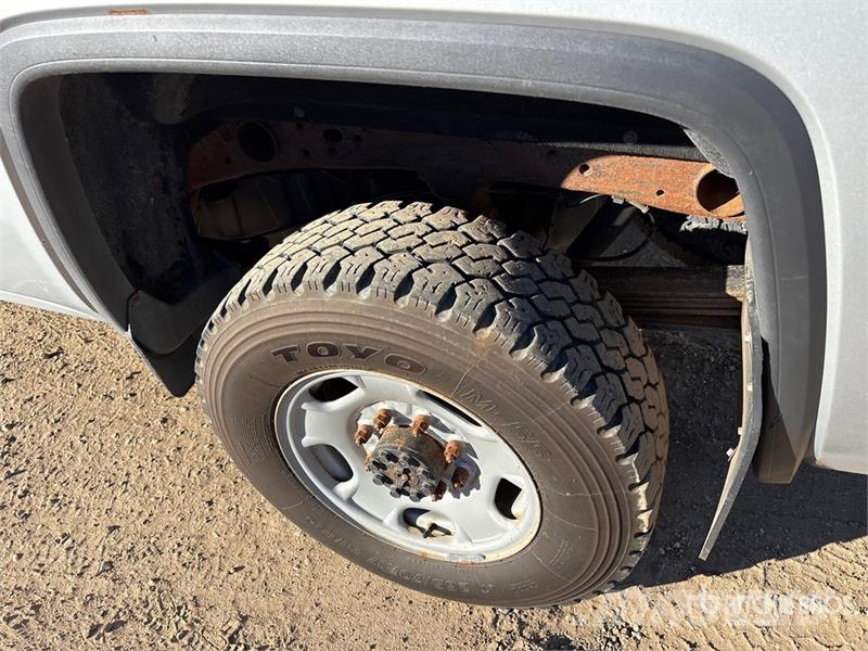 GMC Sierra 2500HD Egyéb