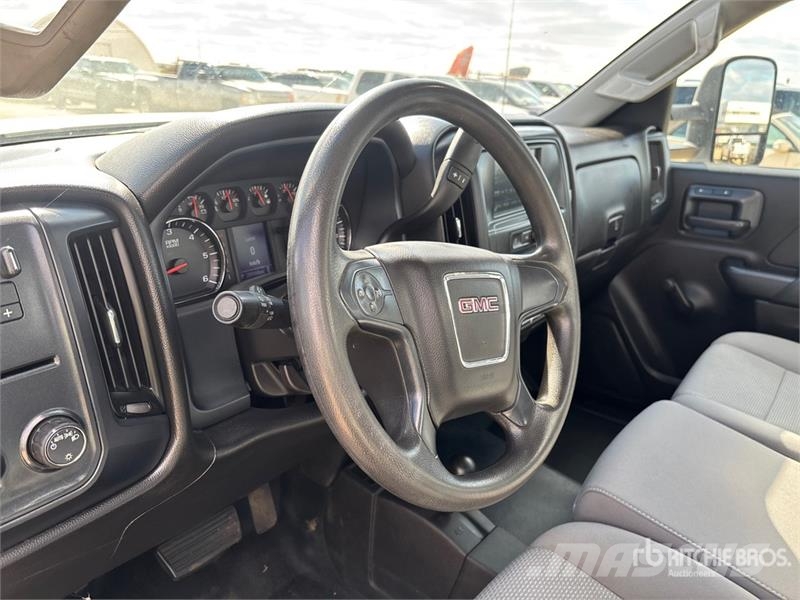 GMC Sierra 2500HD Andre varebiler