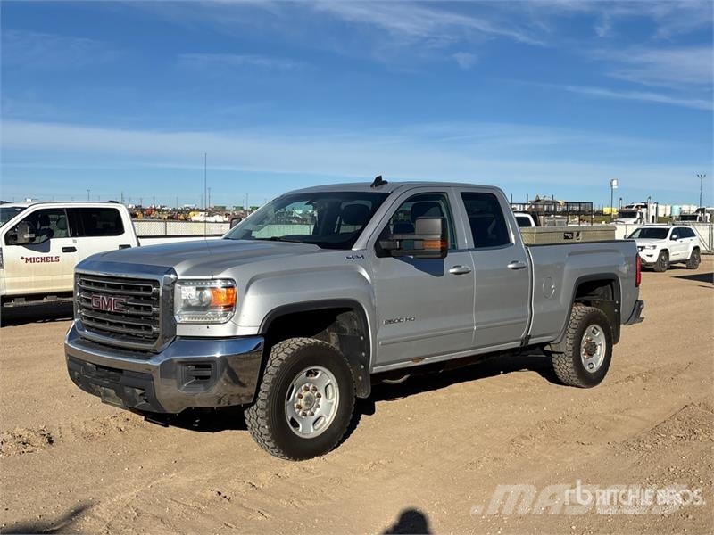 GMC Sierra 2500HD Egyéb