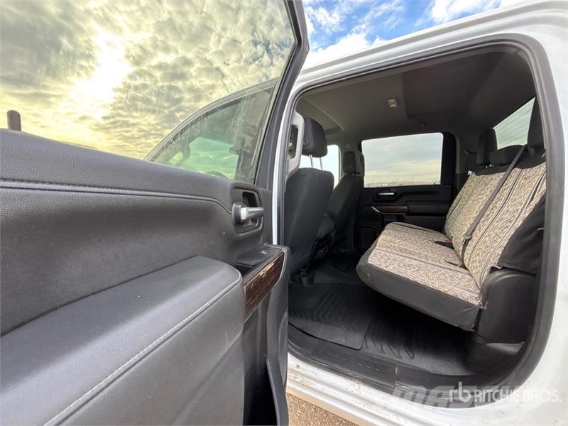 GMC Sierra 2500HD Otros