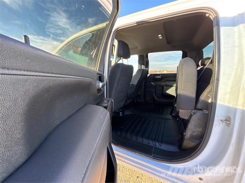 GMC Sierra 2500HD Otros