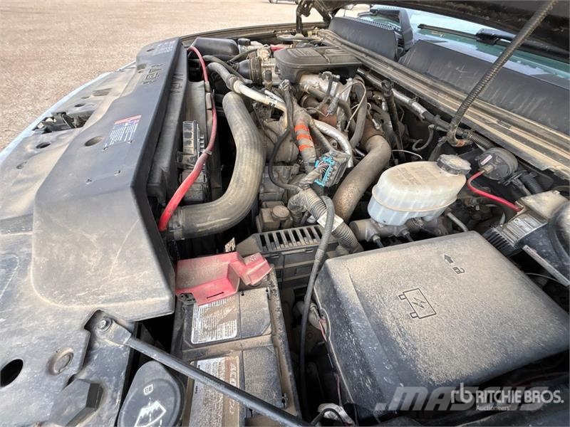 GMC Sierra 2500HD Muu