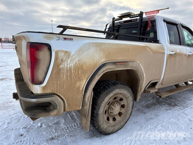 GMC Sierra 2500HD Muu