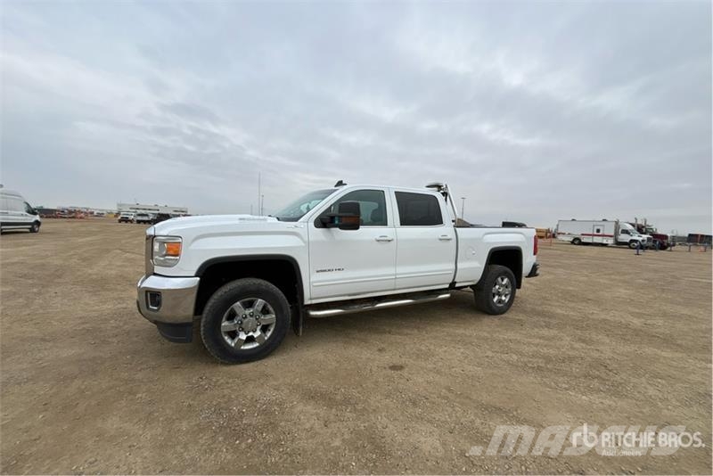 GMC Sierra 2500HD Andere Transporter
