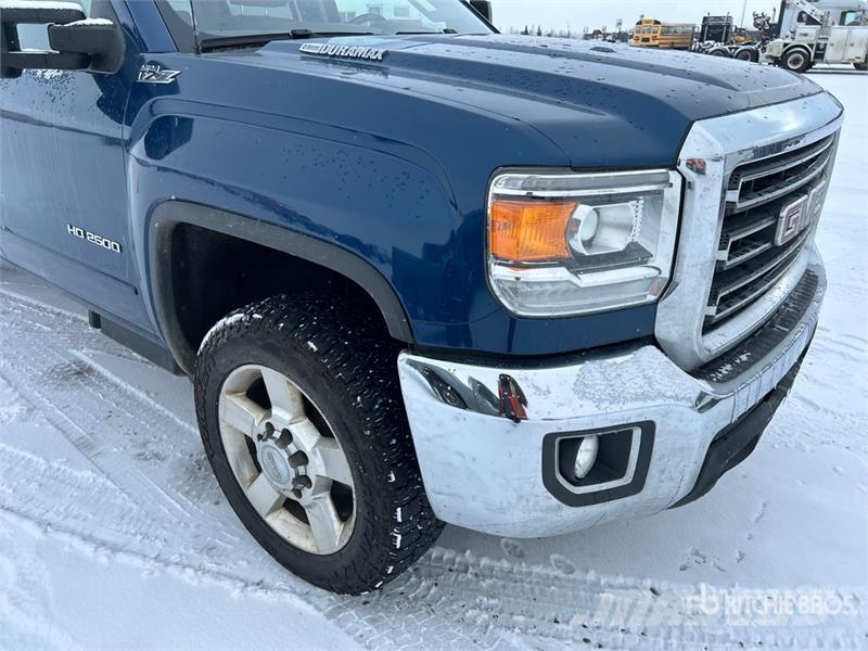 GMC Sierra 2500HD Drugi