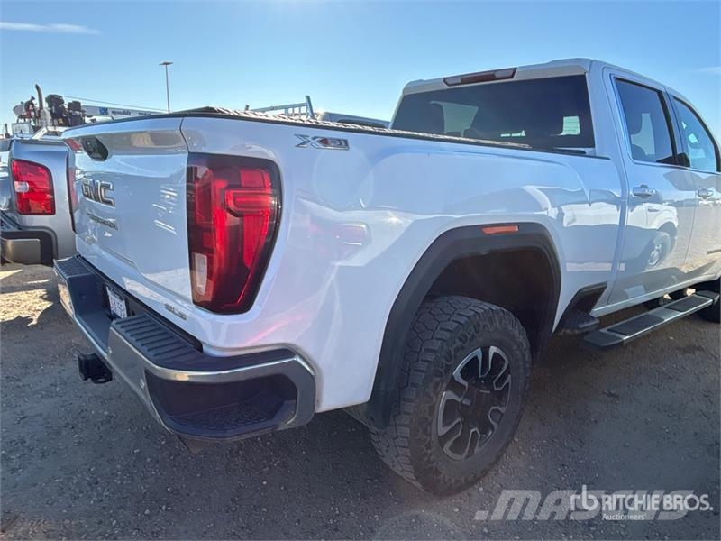 GMC Sierra 2500HD Прочие фургоны